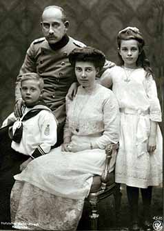 mit Familie (1914)