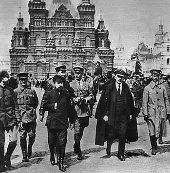 1917 auf dem Roten Platz in Moskau